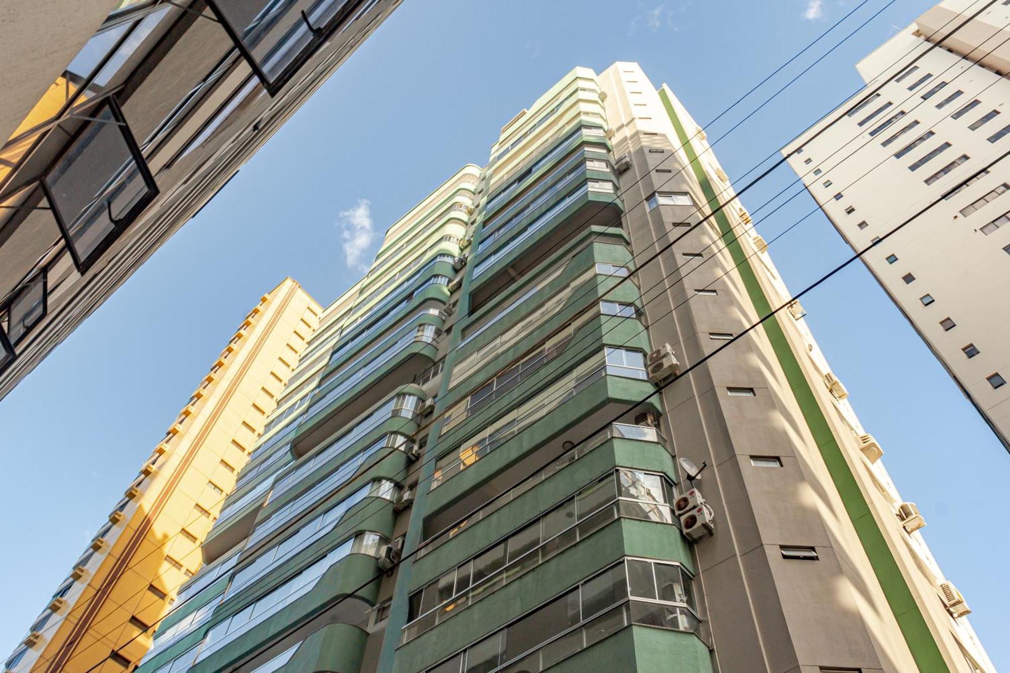 Apto Vista Mar A 10 Minutos Da Roda Gigante Em P572 Apartamento